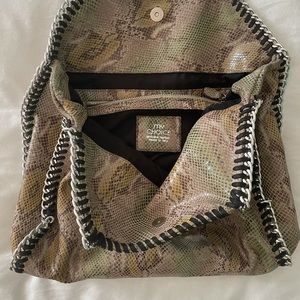 Italian leather shoulder bag